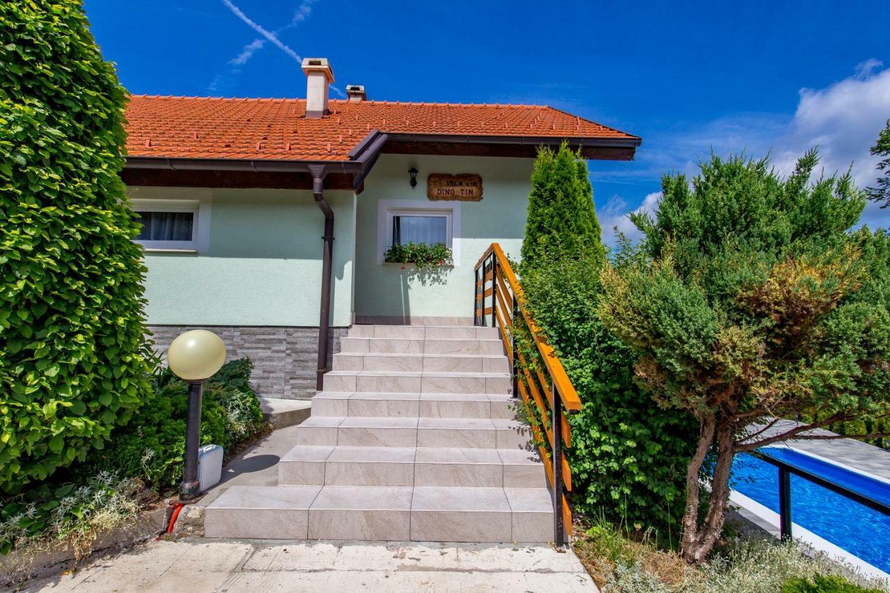 קראסנו פוליה Villa Dino Tin מראה חיצוני תמונה