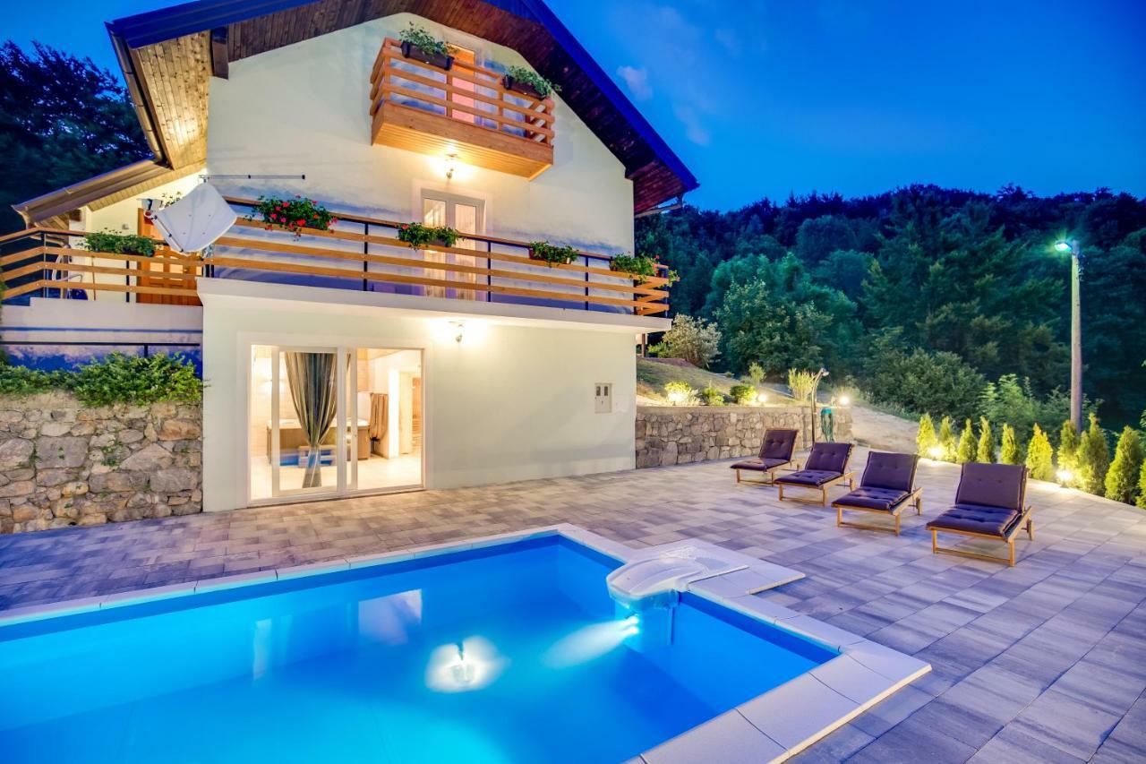 קראסנו פוליה Villa Dino Tin מראה חיצוני תמונה