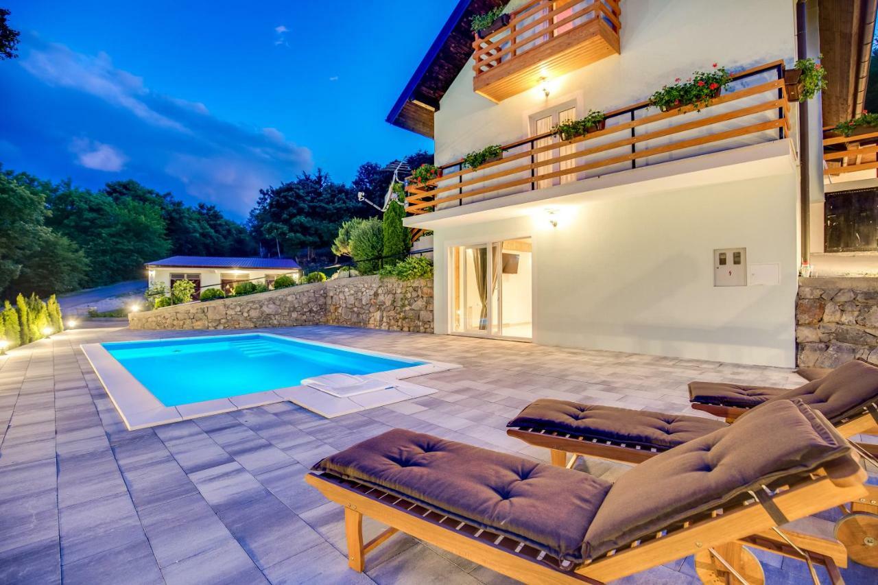 קראסנו פוליה Villa Dino Tin מראה חיצוני תמונה