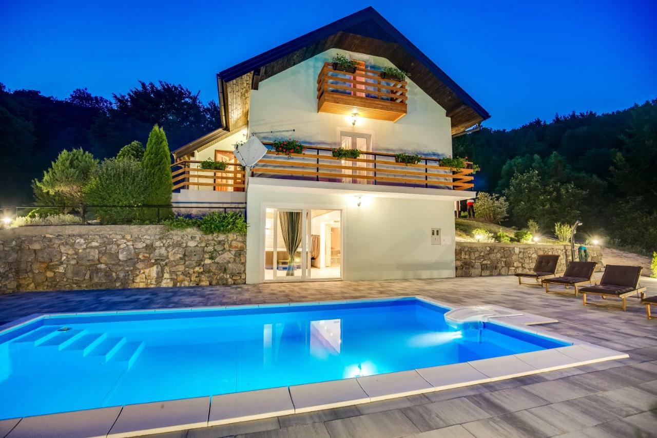 קראסנו פוליה Villa Dino Tin מראה חיצוני תמונה