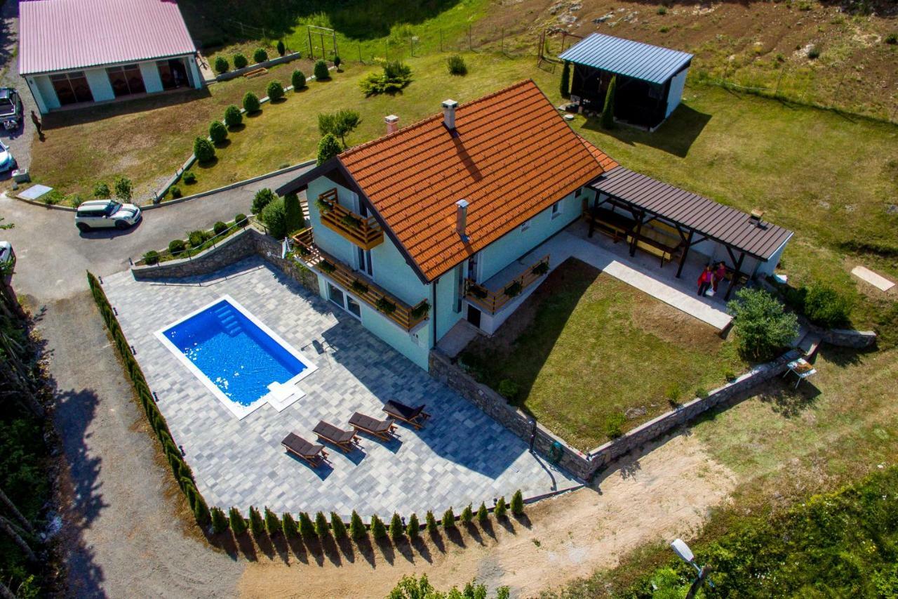 קראסנו פוליה Villa Dino Tin מראה חיצוני תמונה