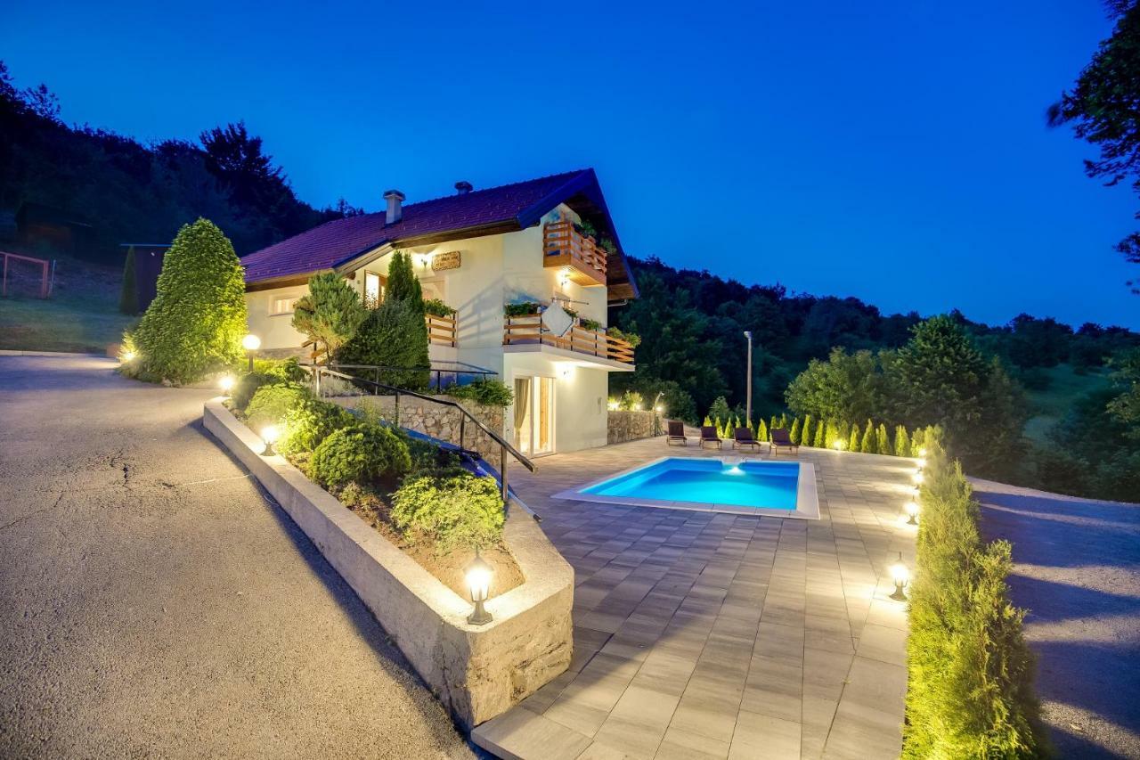 קראסנו פוליה Villa Dino Tin מראה חיצוני תמונה